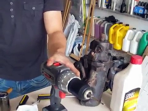 How to repair Power Steering Gear Box Input Shaft Seal Leakage Problem -Removal and Installlation