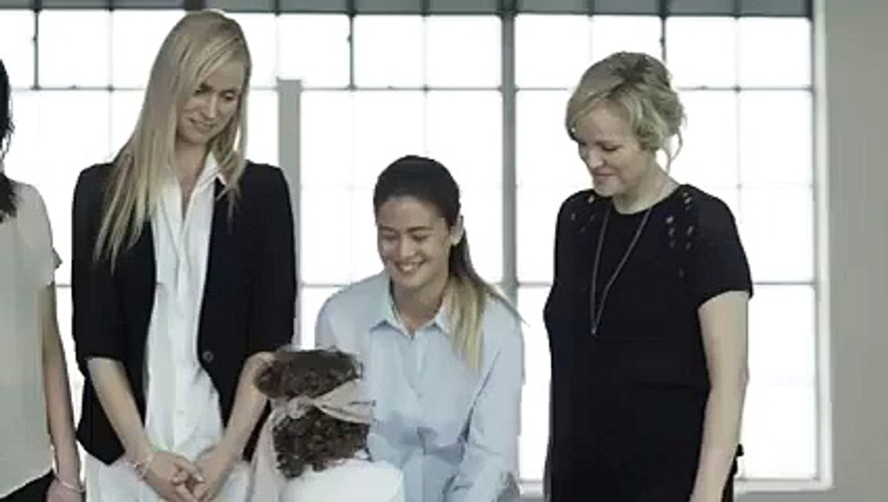 We believe all women are unique, but can a child find its mother among a group of women – only using its intuition