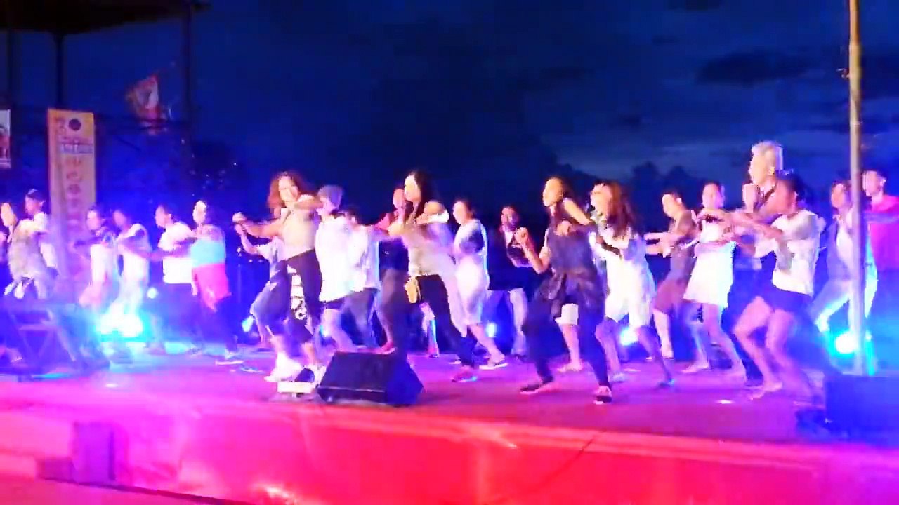 AllStars sexy girls Zumba Dance