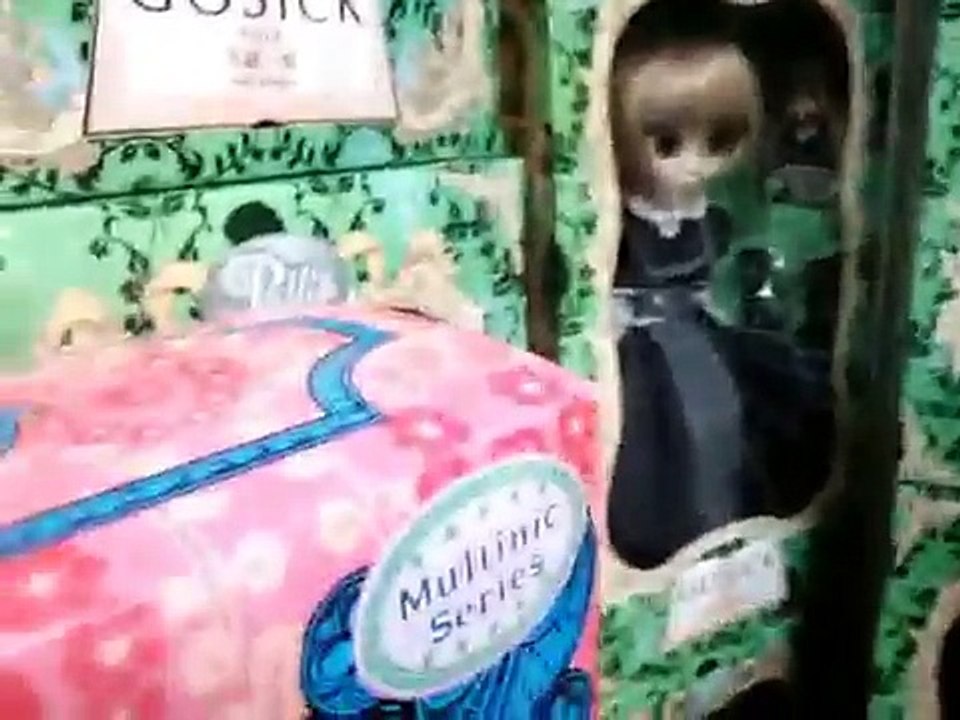 Moi à Petite Demoiselle ;)