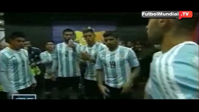 Lionel Lionel Messi y Ángel Di María se burlaron de Gerardo Martino - Copa América Chile 2015