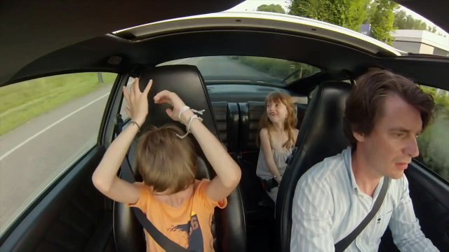 Porsche 930 (911) Turbo 3,3l - accelerations and reactions of passengers