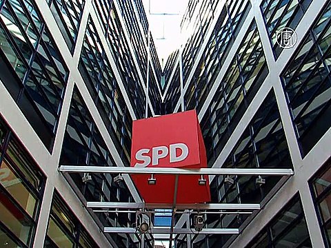 Греция на шаг ближе к дефолту