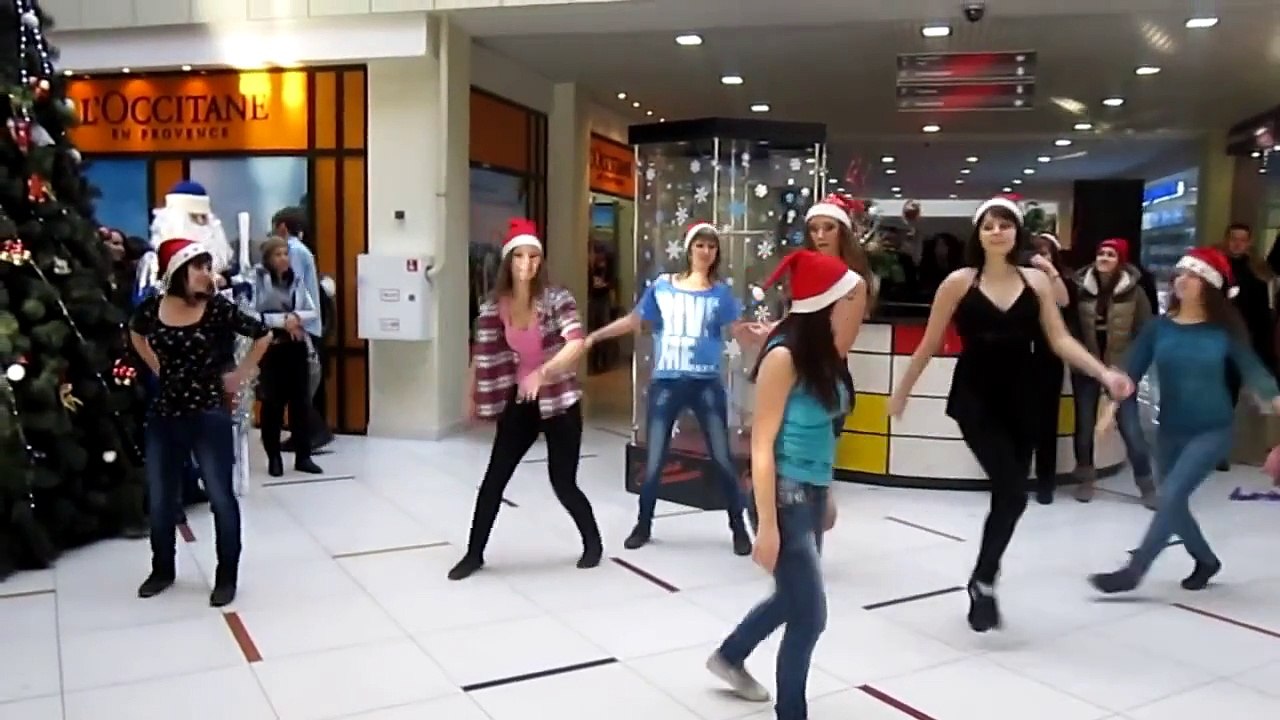 Новогодний флешмоб