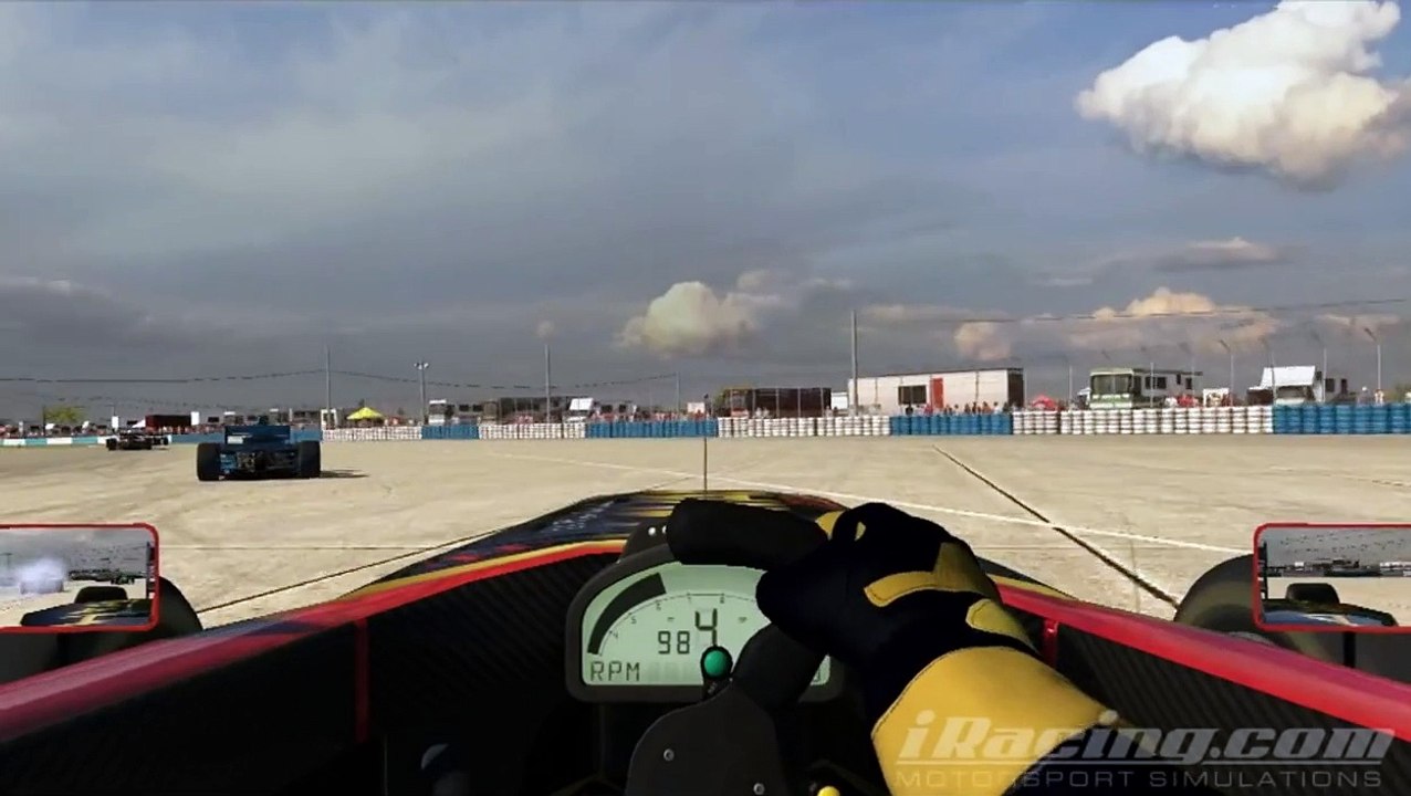 iracing : Another wtf netcode moment.
