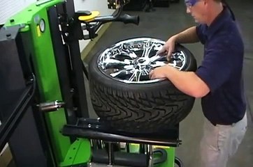 TC752Pro / TCE 4540 Tire Changer Overview (TCE 4540 = Newer version of TC752Pro)