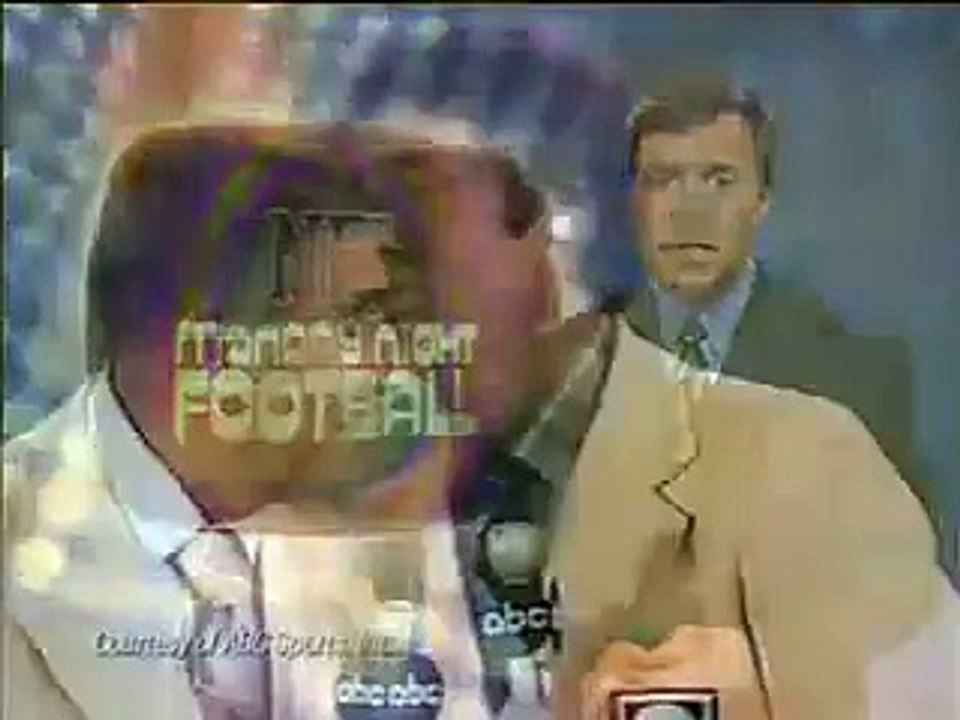 Stay Tuned: TV's Unforgettable Moments - Monday Night Football (1970)