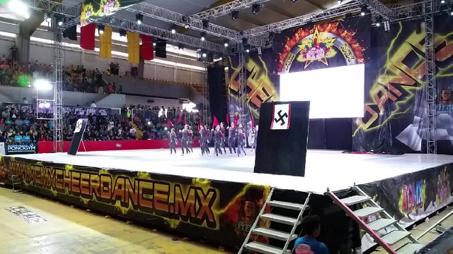Nazi Enfants Dance Competition