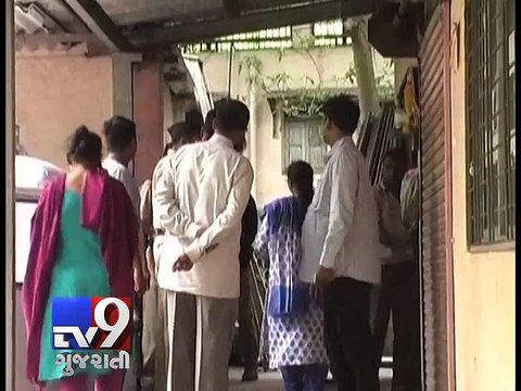 Kalyan woman police constable found dead in home - Tv9 Gujarati