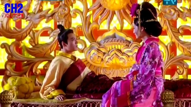 Vireak boros suy thang 13