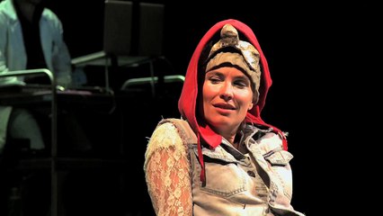 Teaser VIENS VOIR DANS MA TÊTE C'EST PAS RANGÉ