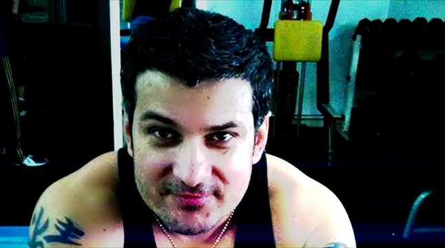 Adi de la Valcea - La doi pasi Manele Noi - Download Originala