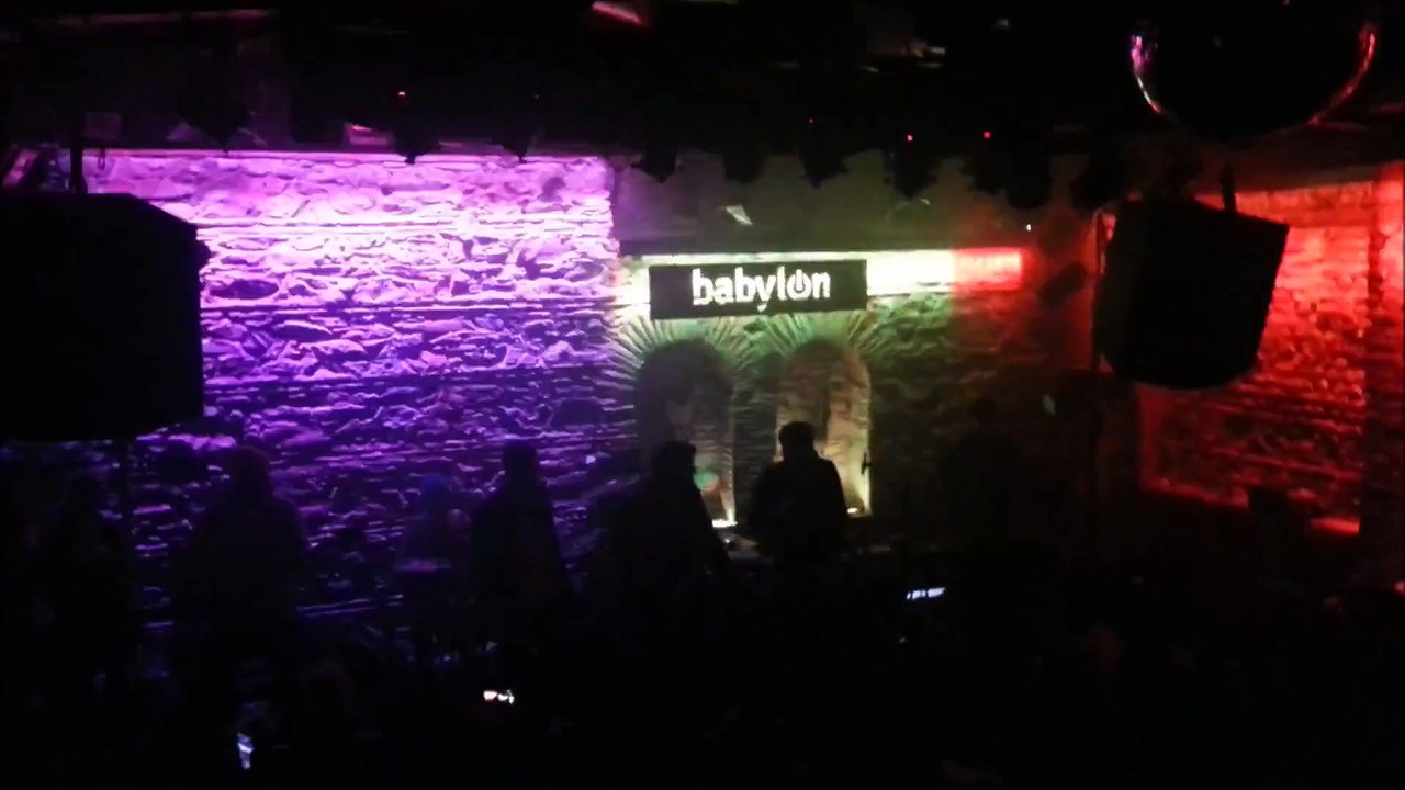 Mode XL - Vicdan Nakli feat. Egemen İpek & Erdem İpek (13.05.15 - Babylon Konseri)