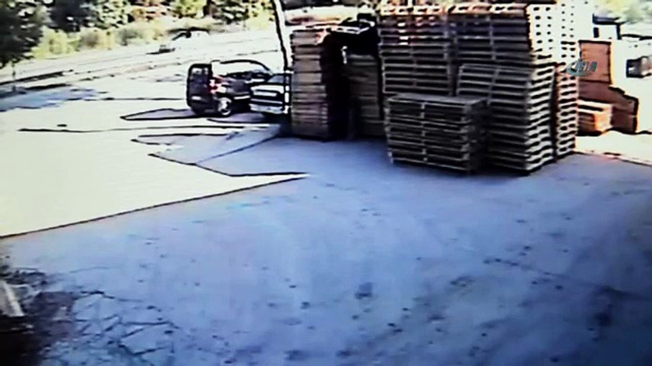 Cezaevi müdürüne "kanlı infaz" kamerada