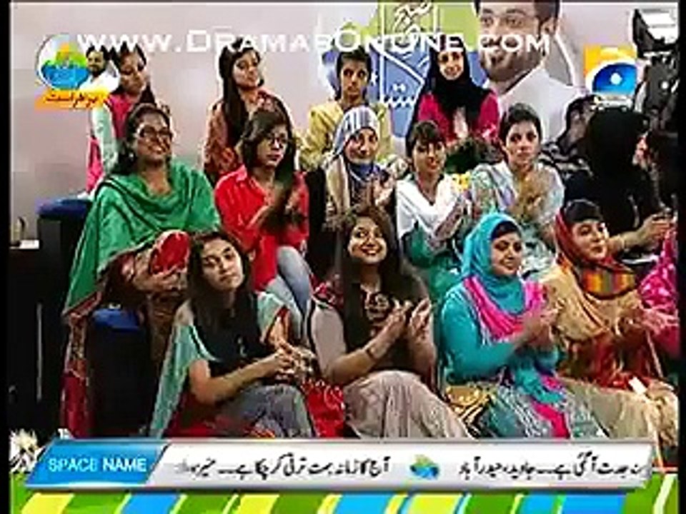 Sharmeela Farooqi Clearifies Why She Slaped A Guy on Plane