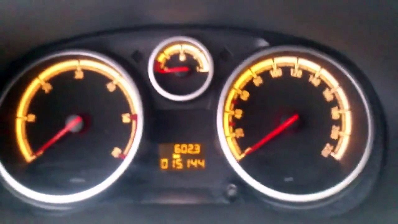 Cold start Opel Corsa 1.3 CDTI 75 HP