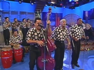 GRUPO NICHE   "La Negra No Quiere"   HD  {Miros Mar}¸.•*¨*• ♪♫