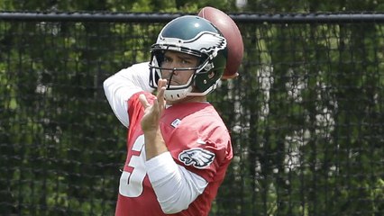 Who will start at quarterback for the Eagles?