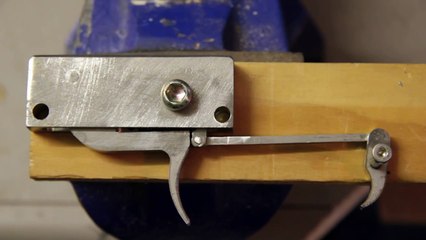 Sniper Spearfishing trigger mechanism with line release