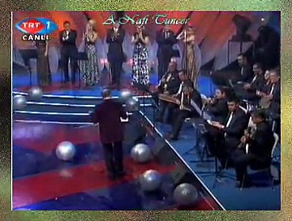 Esra İÇÖZ *Endülüs’te Raks* (Zil Şal Ve Gül)