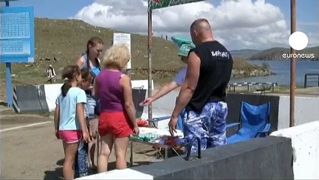 Экология Байкала: мусор в обмен на сувениры