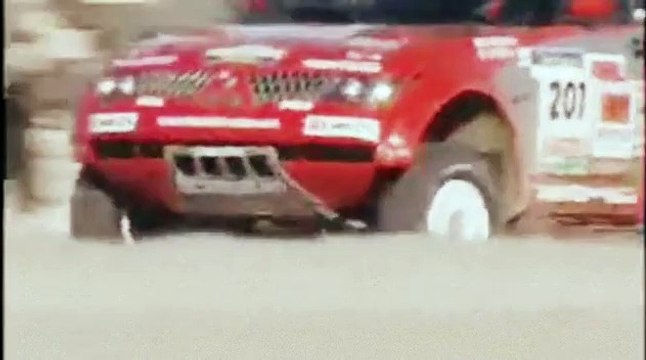 2004 Mitsubishi Pajero Paris-Dakar