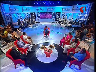 غازي العيادي : الفنان التونسي يقبل ياكل شلبوق من اجل الظهور في التلفزة - 2015/06/14