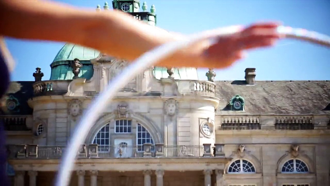 Morgane Tisserand | Circus artists | Hula hoop 2015