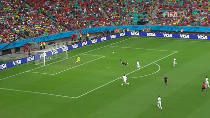 Kiet tac danh dau cua Van Persie vao luoi Tay Ban Nha
