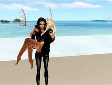 Y'a du soleil et des nanas