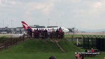 QANTAS BOEING 747-400 TAKE OFF MANCHESTER AIRPORT