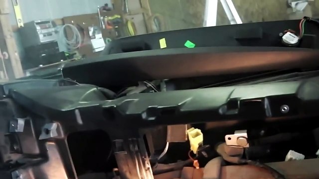 HOW TO :2003 chevy silverado blend door Actuator removal