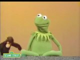 Sesame Street: Kermit Counts Monkeys