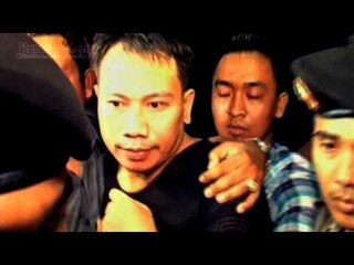 Ngaku Pacar Vicky Prasetyo Camel Petir Numpang Tenar?