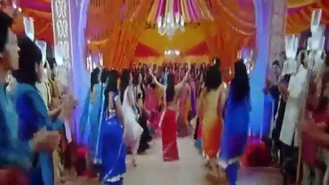 Chura_Ke_Leja_Full_Video_Song_HD_With_Lyrics_-_Policegiri