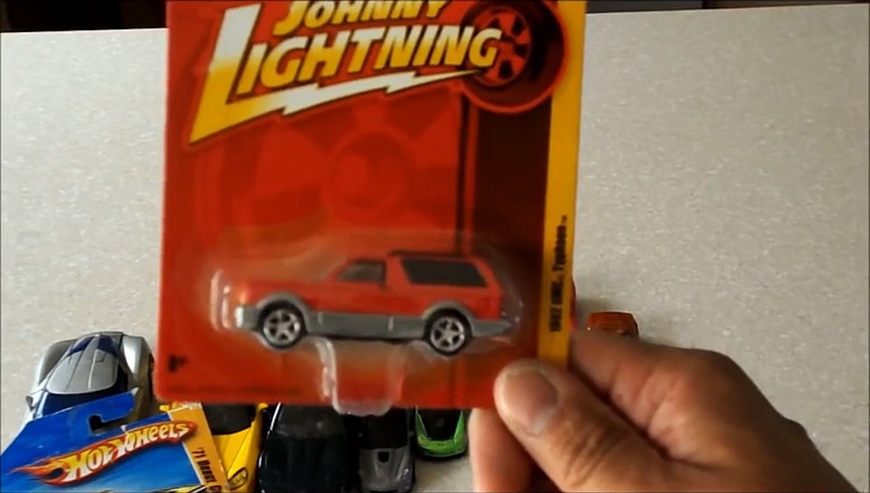 Facebook,Twitter, Instagram? Hot Wheels and Matchbox car talk commentary Corvette goodness