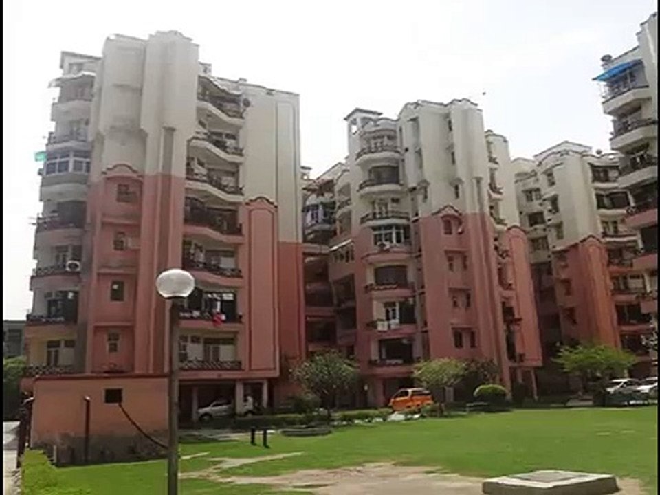 Resale in Noida Sector 1