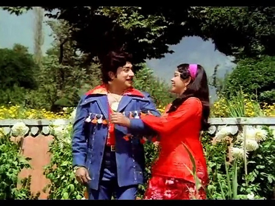 En Raajathi - Sivaji Ganesan, Sripriya - Thrishoolam - Tamil Classic Song