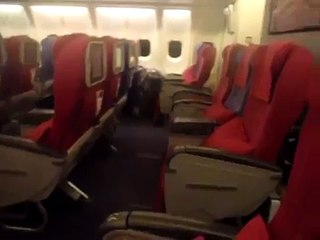 THAI AIRWAYS PREMIUM ECONOMY  A340-500