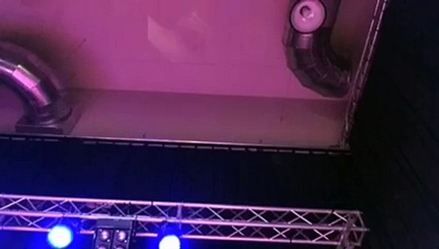 Lo strano video di Flavio Insinna a Soragna per la Macchina della Felicità