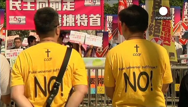 تظاهرات مخالفان و حامیان طرح تازه انتخاباتی در هنگ کنگ