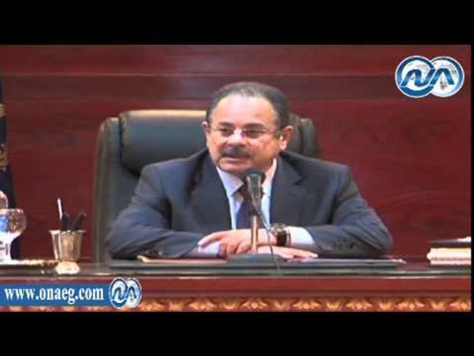 وزير الداخلية يجتمع بمساعدية لبحث تحديات المرحلة الراهنة ويشيد بتعاون قوات الجيش