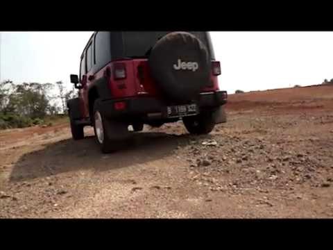 OTOMOTIFNET - Test Drive Jeep JK Wrangler CRD.mp4