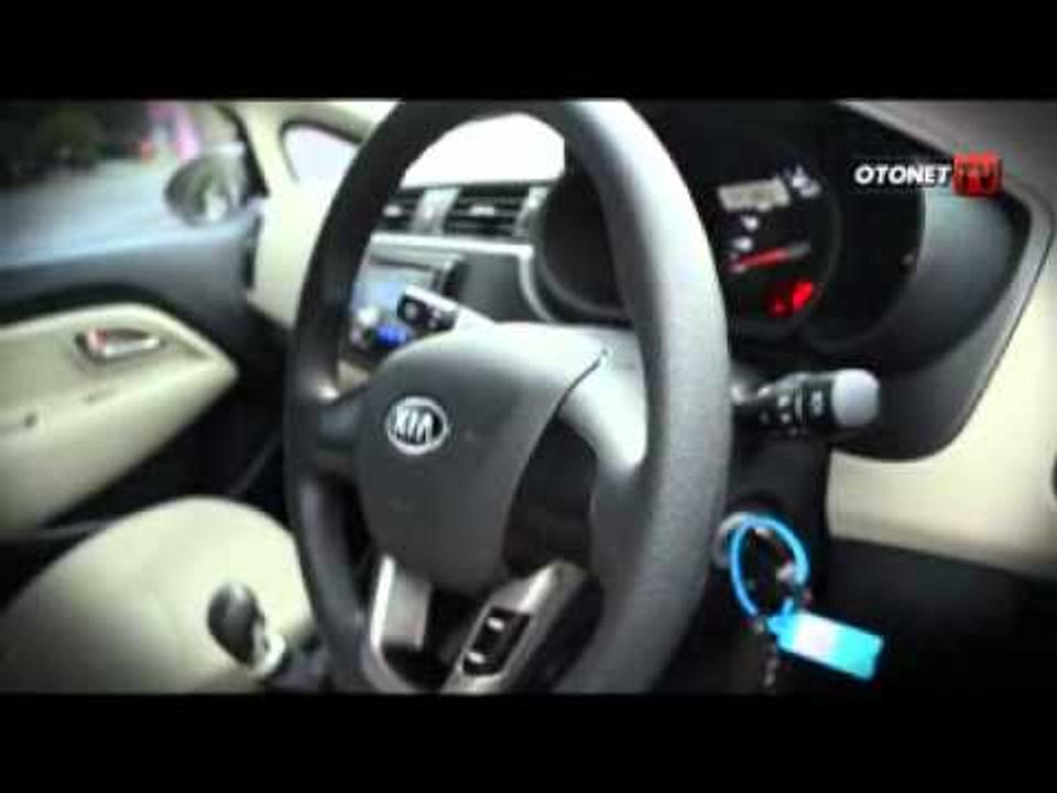 OTOMOTIFNET Gelar Mini Test Drive, Suguhkan Dua Hatchback Korea