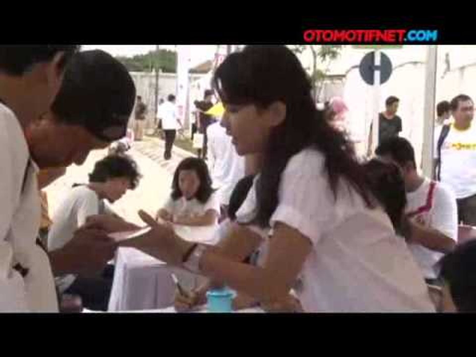 Otomotifnet - Parade Test Drive Car & Tuning Guide Magazine 2011