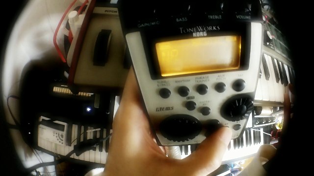 Miku with Pitch shifter : Gakken NSX-39 / KORG PX4D / KROME