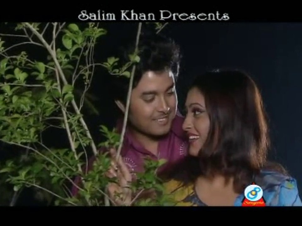 Bangla Music Latest New | Love Song | Ami Chailam Jare | Bangla Sangeet | Momtaj