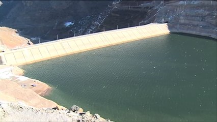 تحذيرات من انخفاض المخزون الإستراتيجي للمياه في إيران