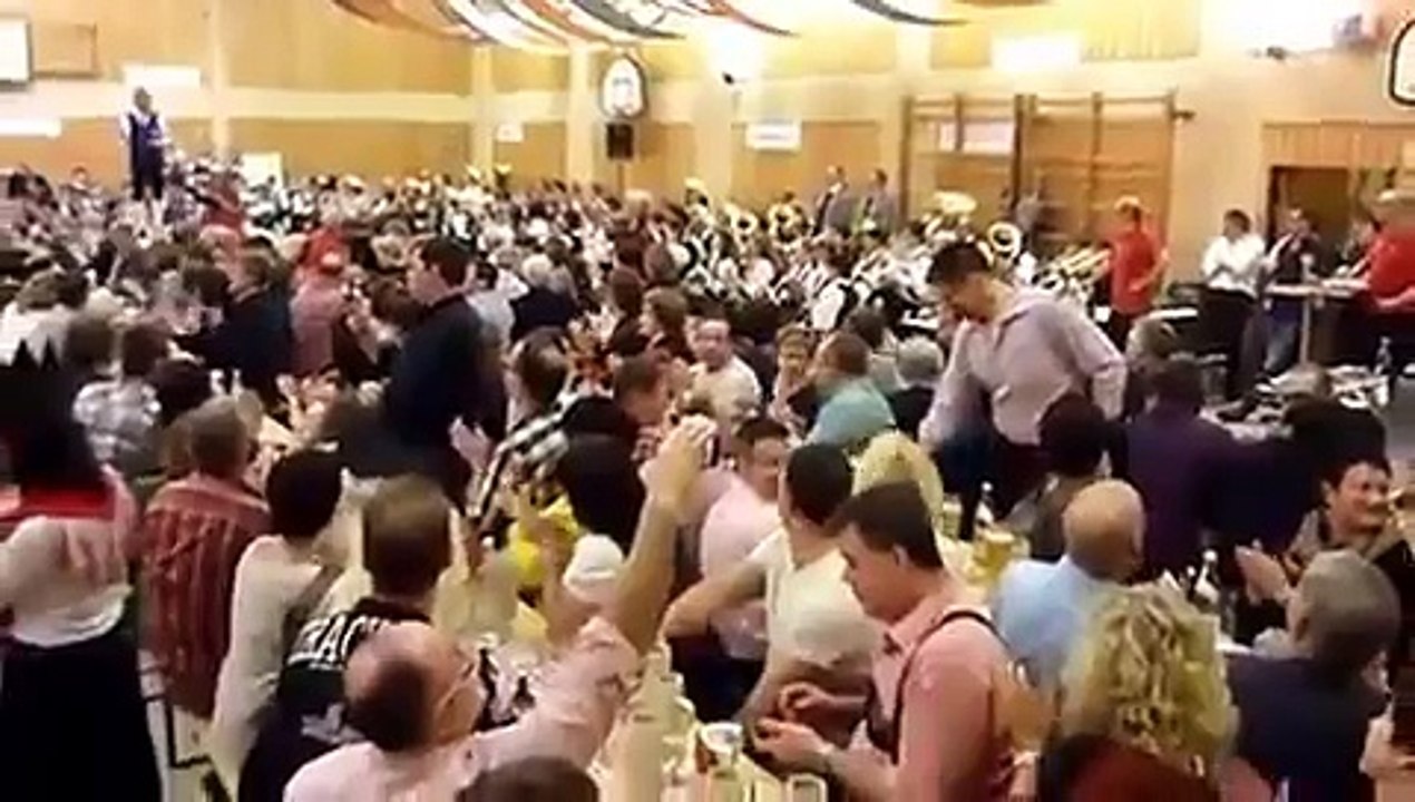 Dreikönigsfest der Blasmusik in Schondra - "Der Hummelschreiner"