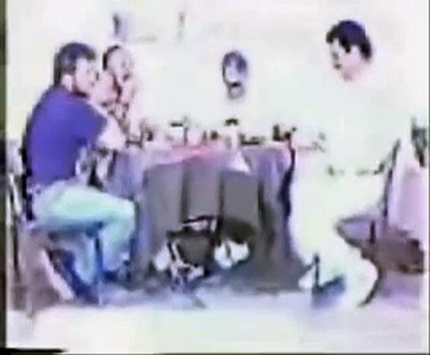 M.A.Birand Abdullah Öcalan Kahvaltı (video)